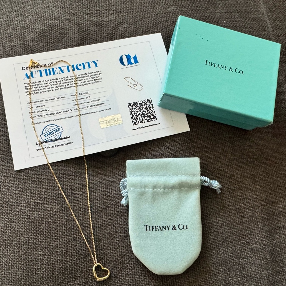 Authentic Tiffany & Co 18kt Yellow Gold Open Heart Necklace